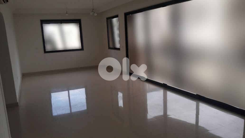 SPACIOUS APARTMENT IN MAR ELIAS PRIME (250SQ) 3 BEDROOMS , (MA-143) 0