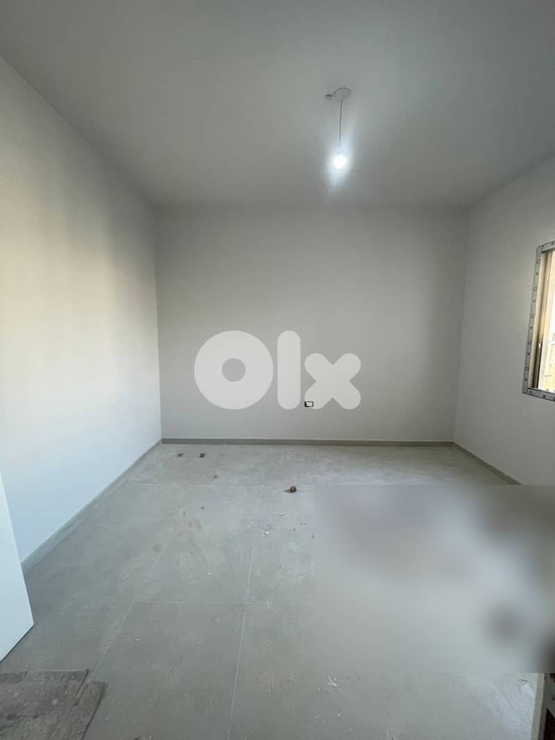 FULLY RENOVATED APARTMENT IN AIN EL REMMANEH PRIME (150Sq) , (AR-159) 0