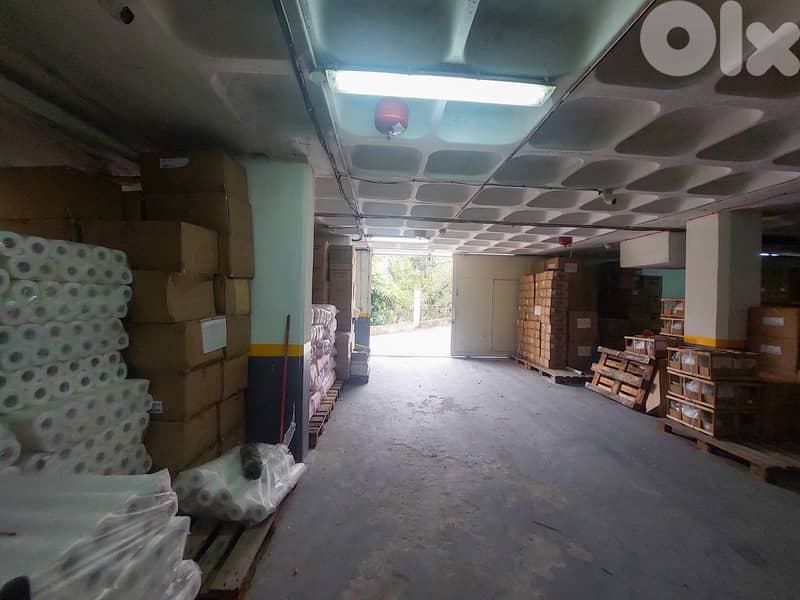 500 SQM Prime Location Warehouse in Mazraat Yachouh, Metn 0