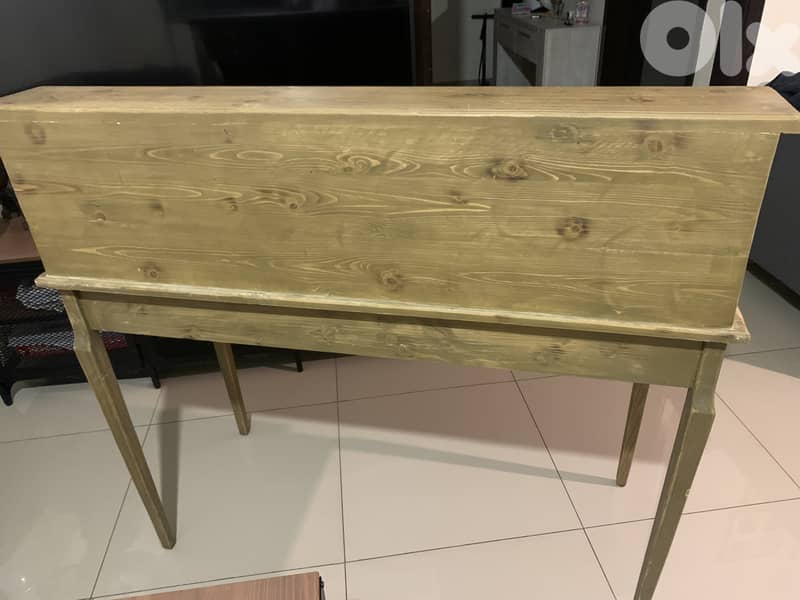 Old massif wood decorative table 2