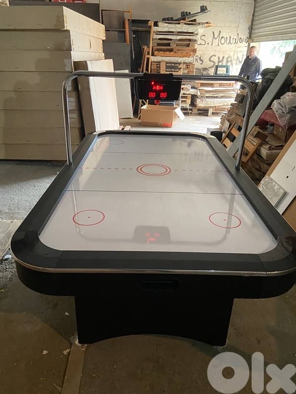 Air hockey 7 ft 1
