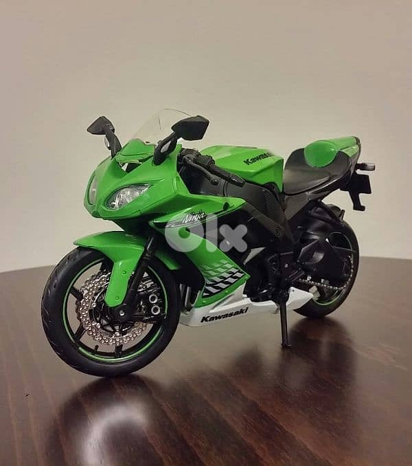 Kawasaki Ninja ZX-10R diecast motorcycle model 1:12 0