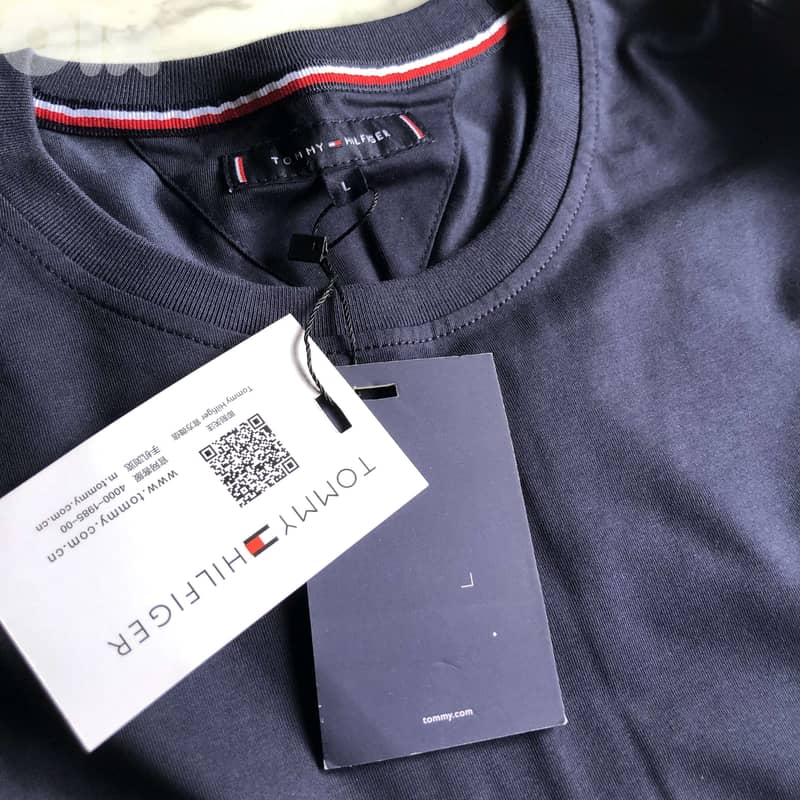 Tommy Hilfiger - Tshirt Navy Blue Size L 3