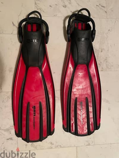 Mares Avanti Quattro+ Fins (Used Twice)