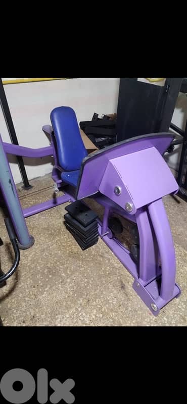 Leg press used 500$ 1