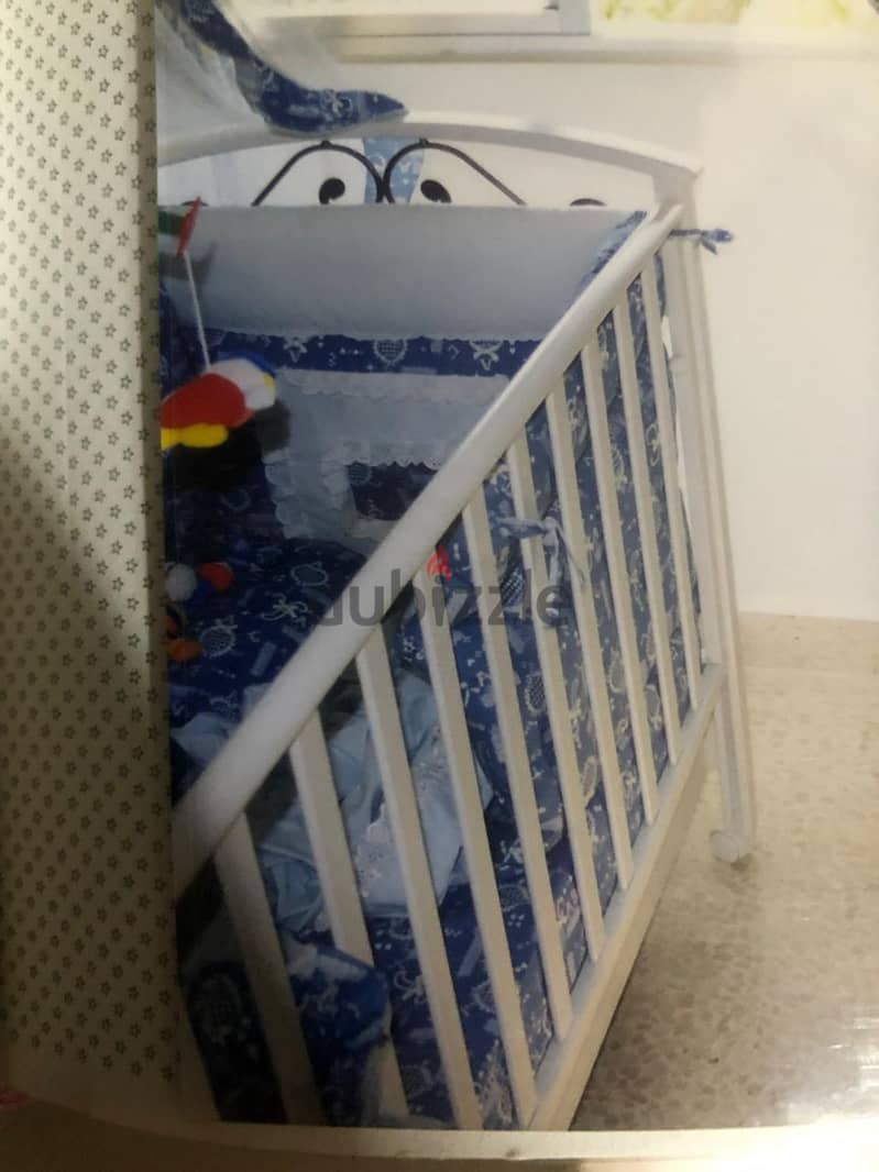 Erbesi baby crib 0
