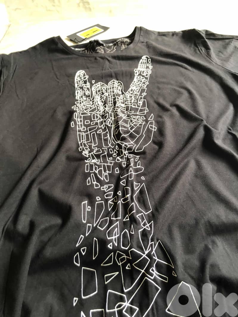 Gianno Ricci Black tshirt size L 3