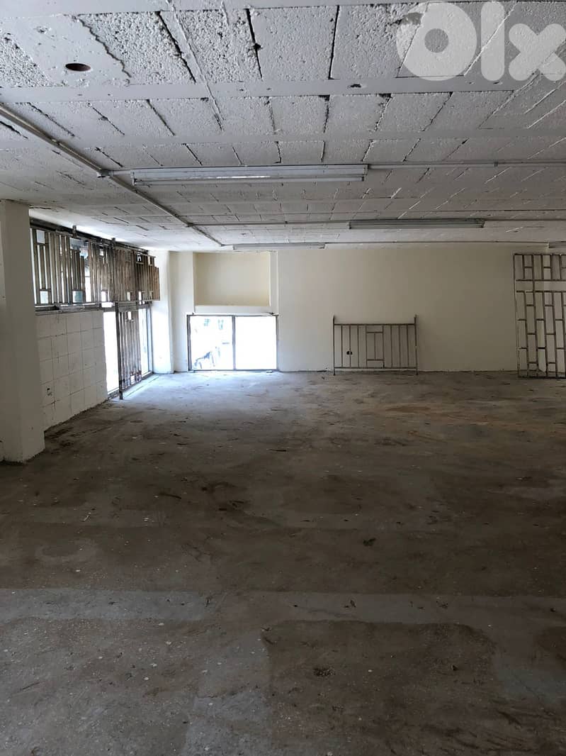 WAREHOUSE 1ST DEGREE INDUSTRIAL IN ZALKA PRIME (650SQ), (ZLR-115) 0