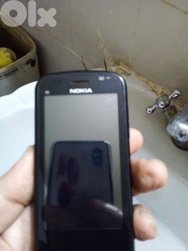 Nokia c6 slide 1