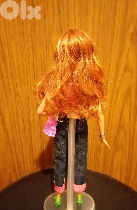 SUMMER FASHIONISTAS Barbie Friend Mattel doll 2013 Unflexi wearing=22$ 4