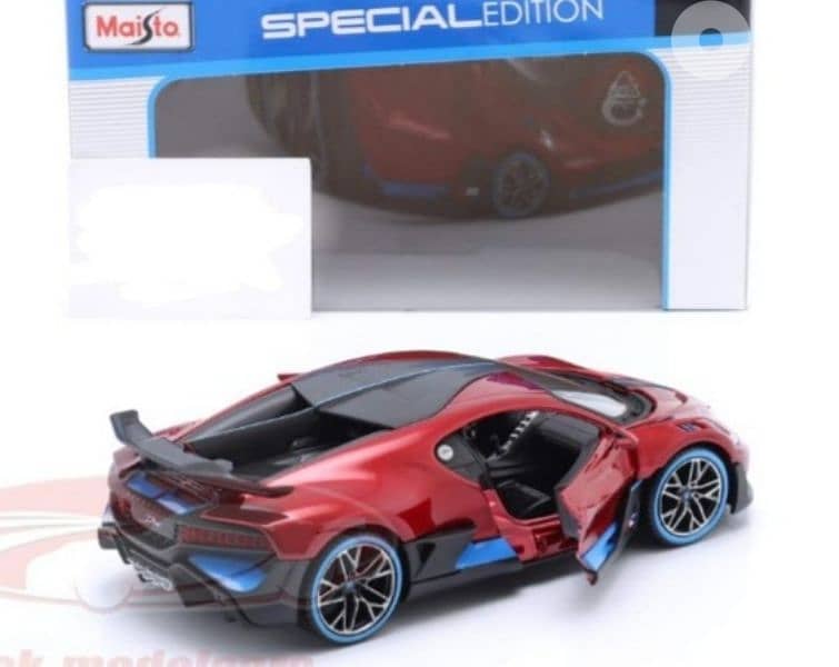 Bugatti Divo diecast car model 1;24 6