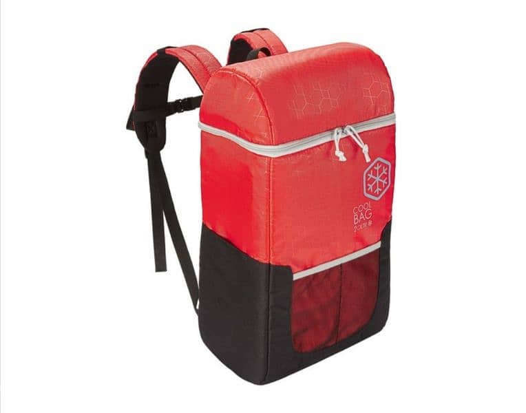 Crivit cooler thermal  back pack 20L / made in Germany/ 4$  delivery. 0