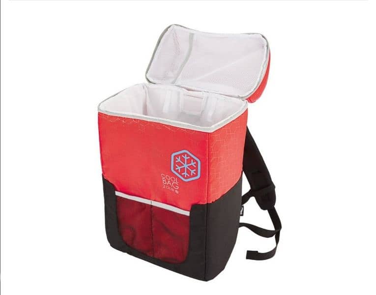 Crivit cooler thermal  back pack 20L / made in Germany/ 4$  delivery. 4