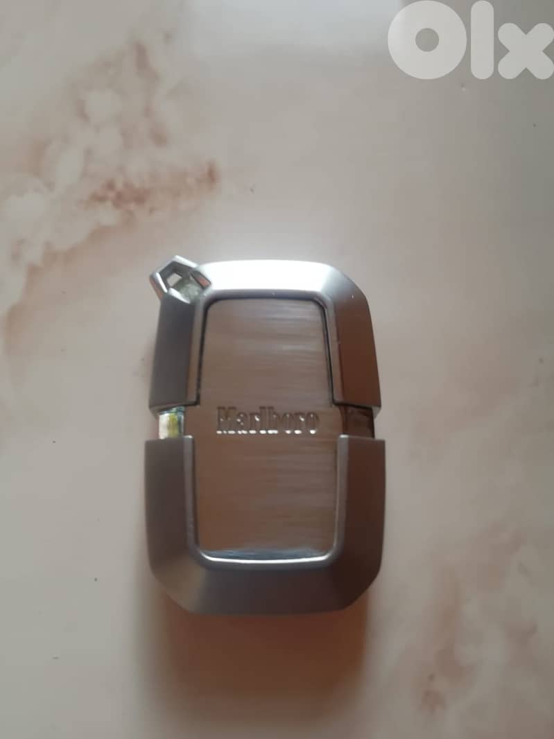 Marlboro collectible promotional stainless steel gas Lighter 1