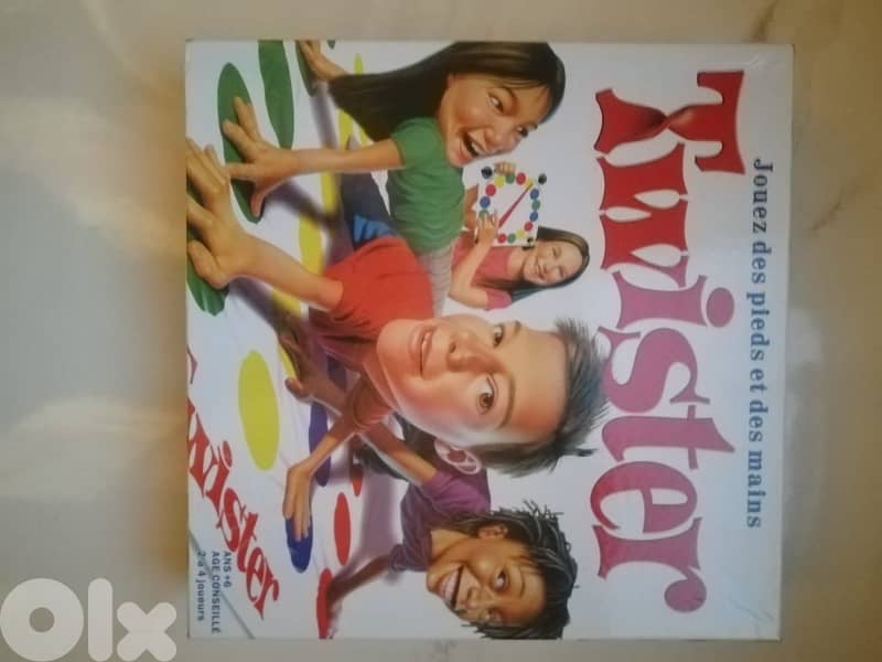 Twister board game 0
