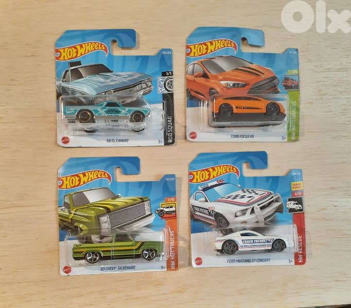 Hot Wheels diecast car model 1;64 7