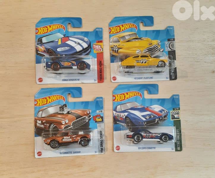 Hot Wheels diecast car model 1;64 8