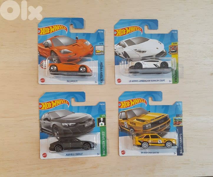 Hot Wheels diecast car model 1;64 11