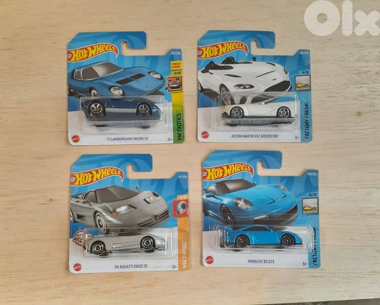 Hot Wheels diecast car model 1;64 12