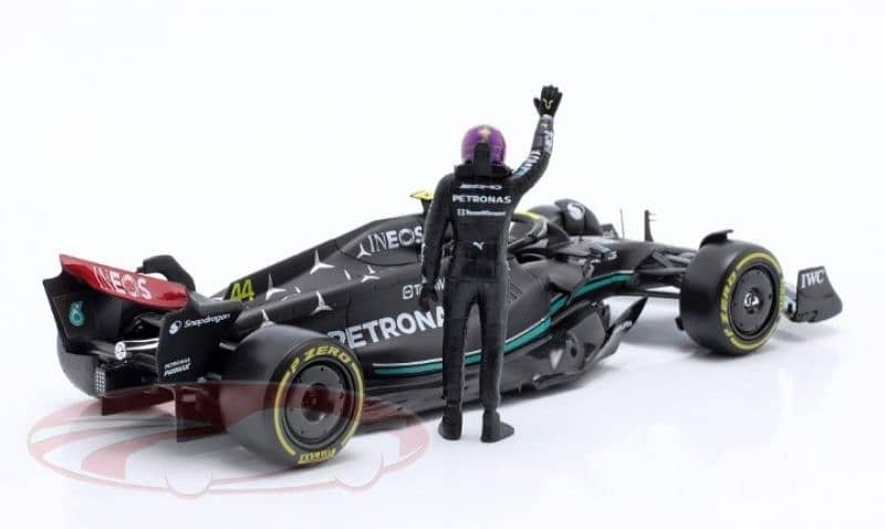 Mercedes-AMG W14(L. Hamilton #44) 2023 diecast car model 1:24 3