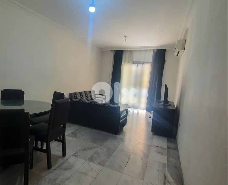 SPACIOUS APARTMENT IN AIN EL MRAISSEH PRIME (150SQ) 3 BEDS , (AM-222) 0