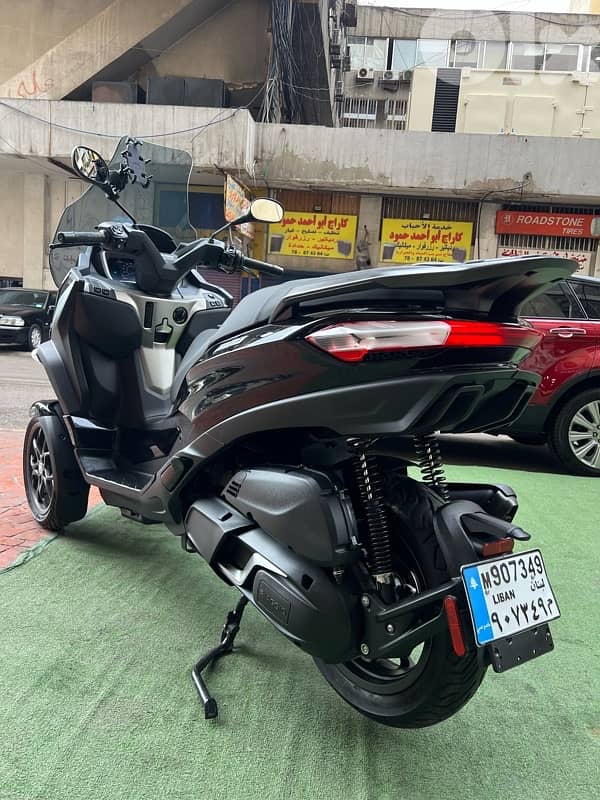 piaggio MP3  400 cc HPe 2024 4