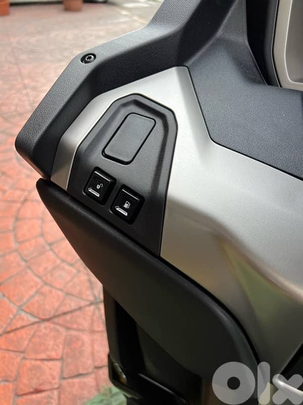 piaggio MP3  400 cc HPe 2024 9