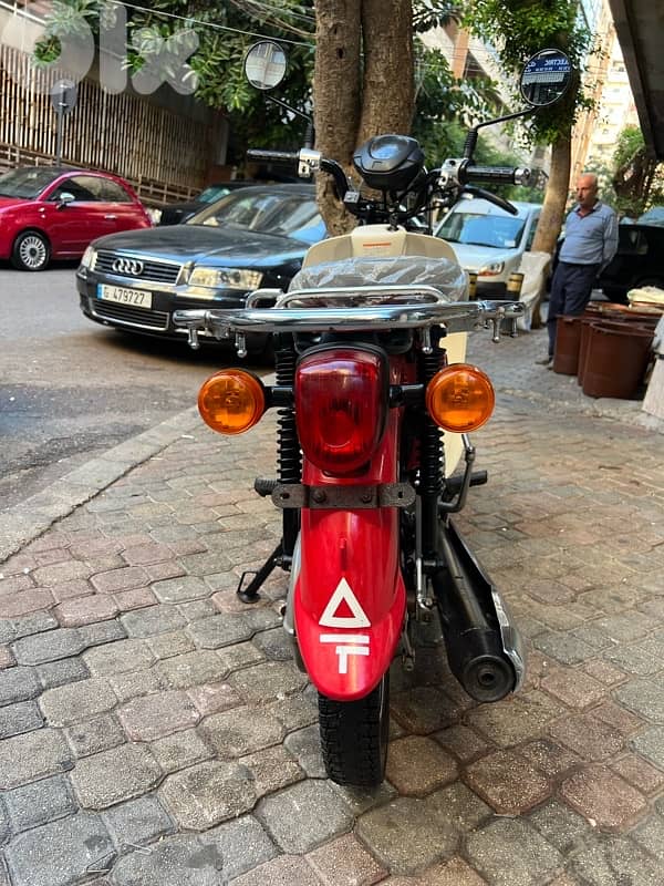 Honda Super Cub 90 cc oldies 1