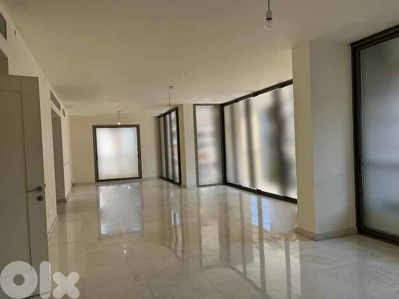 SPACIOUS APARTMENT IN CLEMENCEAU PRIME (200SQ) 3 BEDROOMS , (HAMR-211) 0