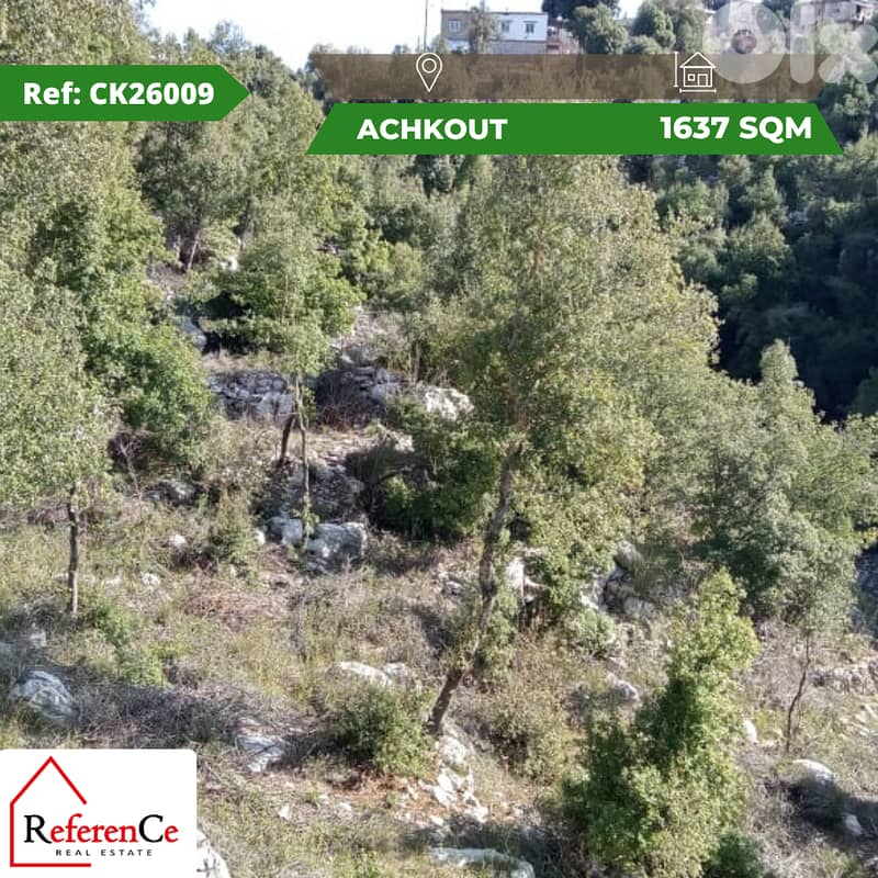 Prime land for sale in achkout أرض للبيع في عشقوت 0