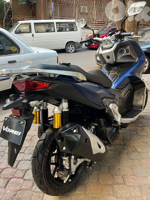 ADV vorei Dayang 150 cc 2450$ okm 5