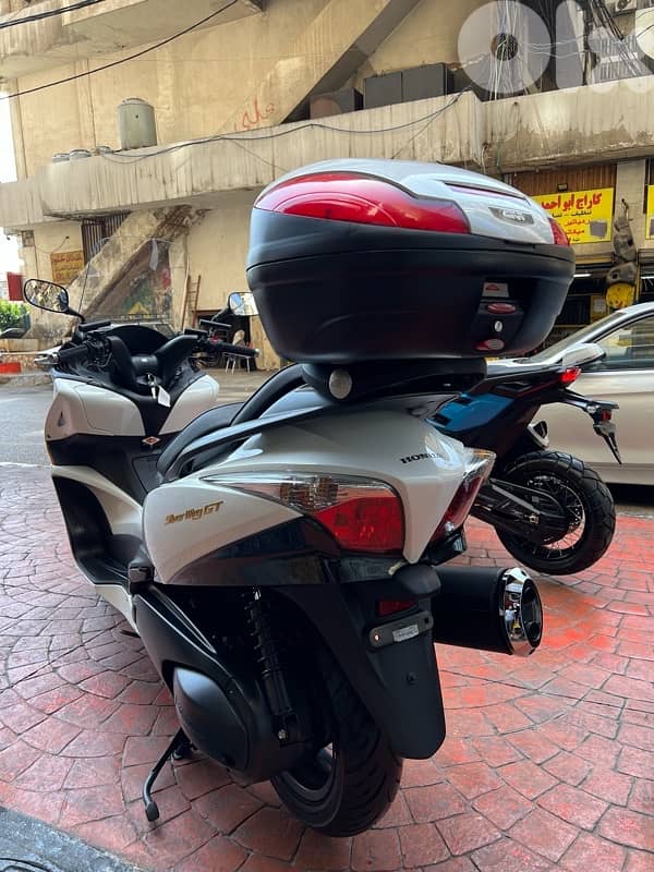 Honda Silverwing GT 400  cc Japanese معرض صك بيع 4