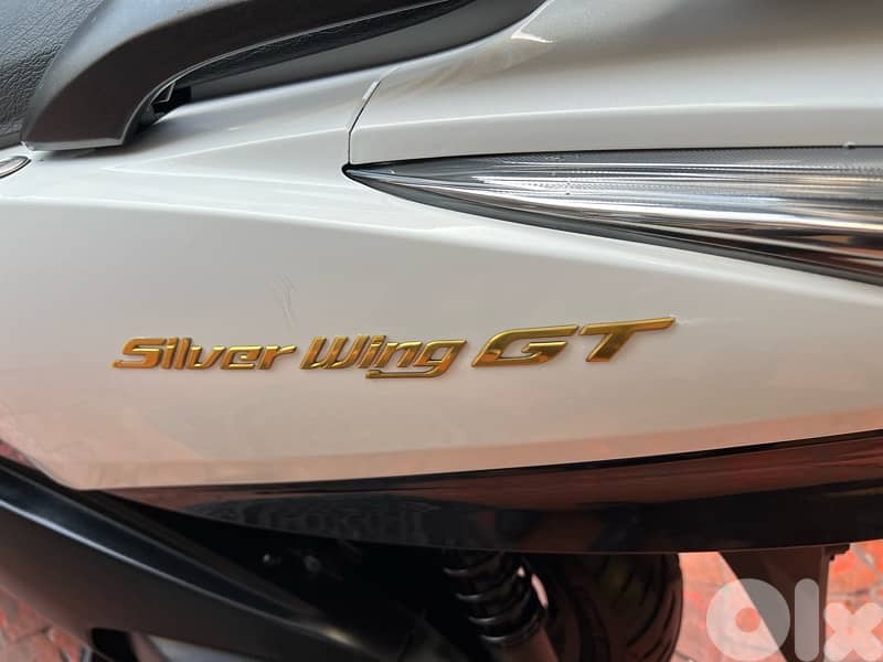 Honda Silverwing GT 400  cc Japanese معرض صك بيع 7