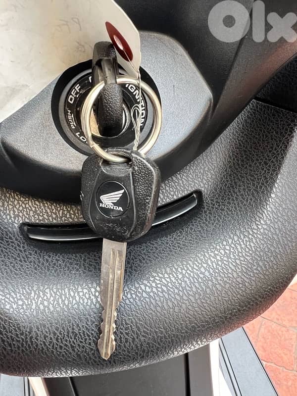 Honda Silverwing GT 400  cc Japanese معرض صك بيع 8