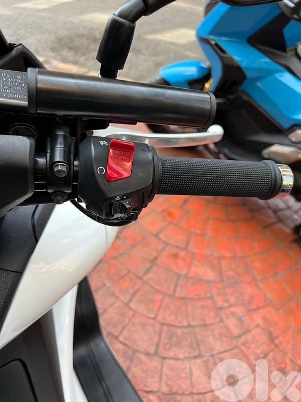 Honda Silverwing GT 400  cc Japanese معرض صك بيع 9