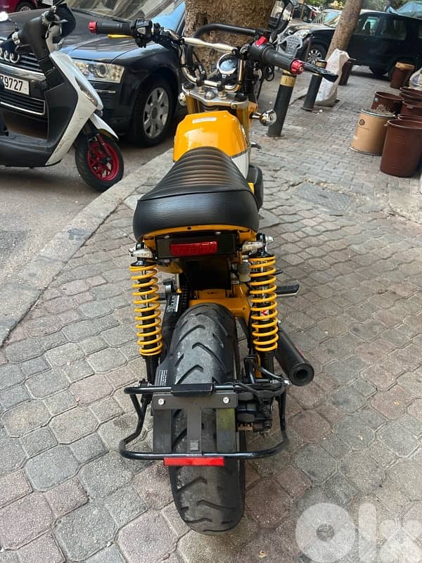 Honda Monkey 125 Cc all after market sport parts added 2