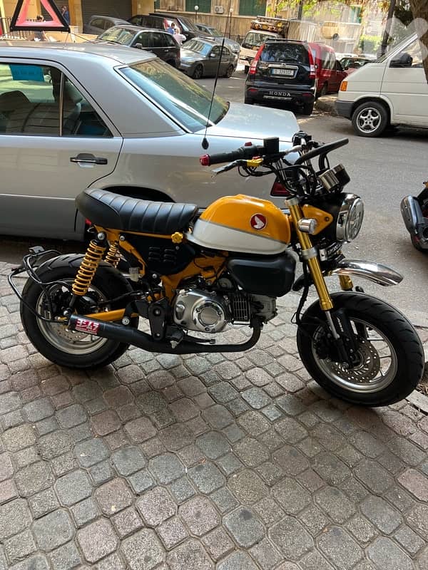 Honda Monkey 125 Cc all after market sport parts added 14