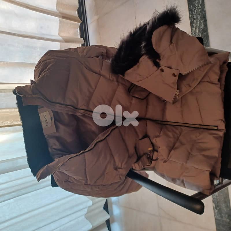 Women Jacket/Anorac 2