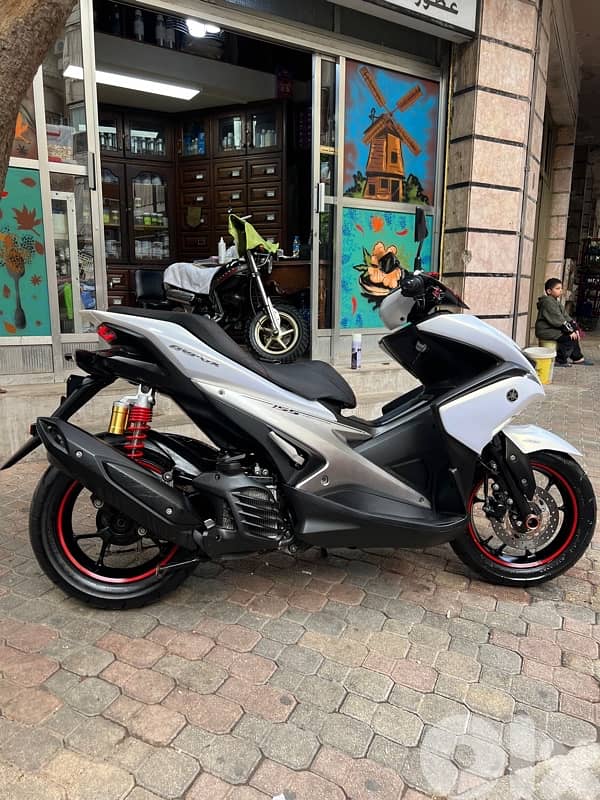 Yamaha aerox 155 معدله مع زوايد 2