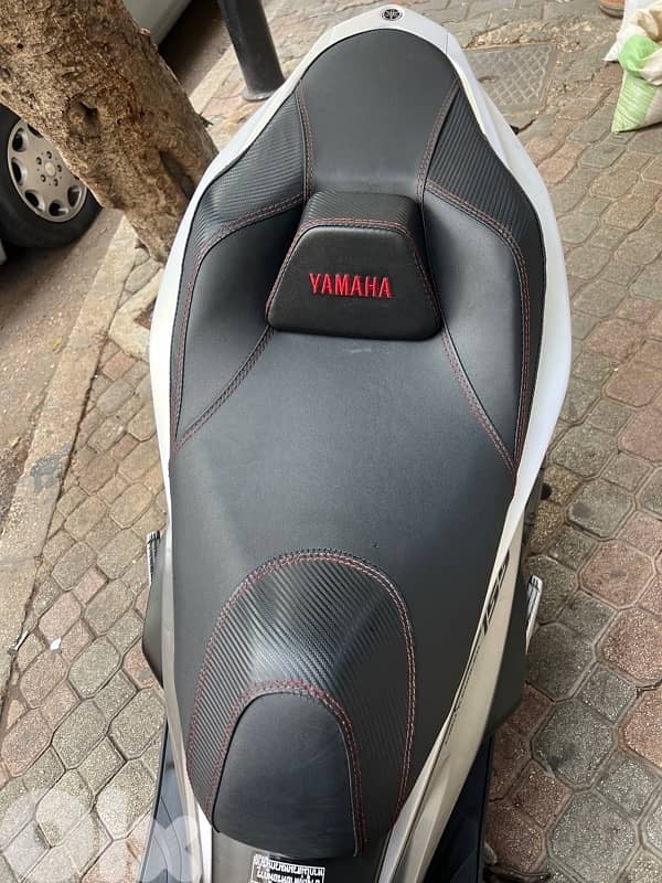 Yamaha aerox 155 معدله مع زوايد 12