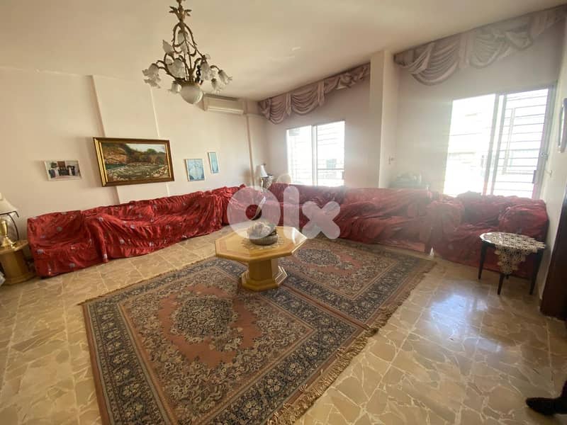 FURNISHED APARTMENT IN HAMRA PRIME (280SQ) 3 BEDROOMS , (HAMR-260) 0