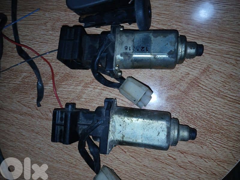 قطع لسيارة انفينيتي 6