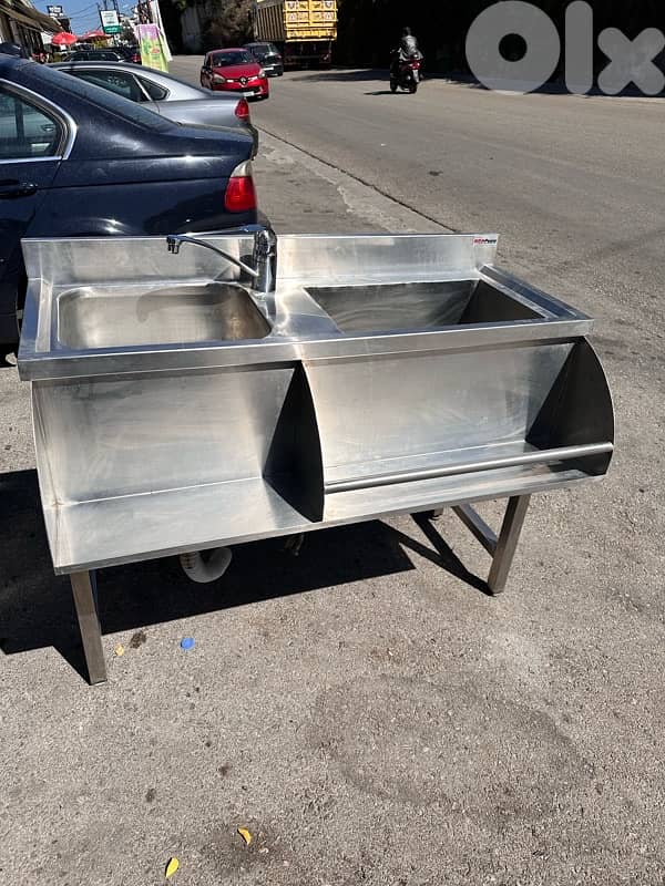 Kitchen & bar equipment for sale in great condition. 16