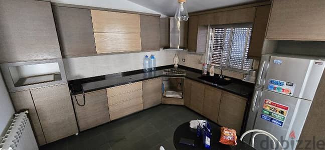 للايجار في انطلياس antelias شقة ٣ نوم مفروشة 650$