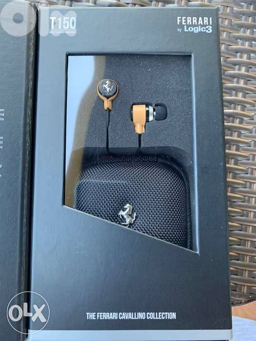 FERRARI T150 earphones 2