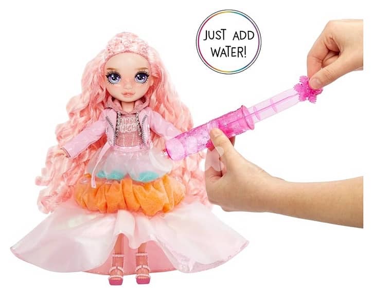 Rainbow High Winter Wonderland Bella - Pink 11” 1