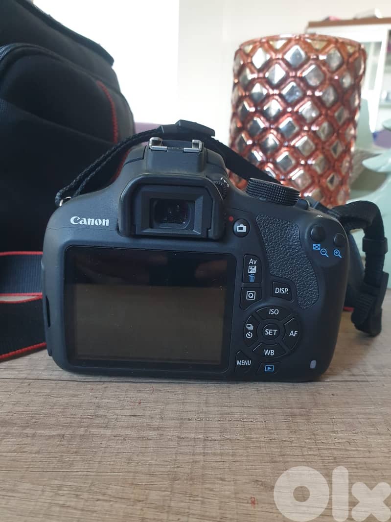 Canon 1200D 1