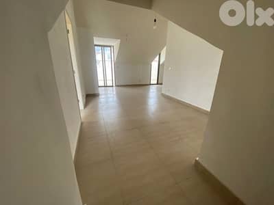 Roof for rent in Mansourieh روف للايجار في منصورية
