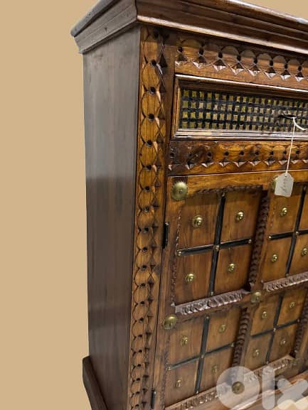 Vintage Carved Wooden Cabinet 1