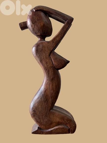 Minimalist Wooden Female Sculpture 0